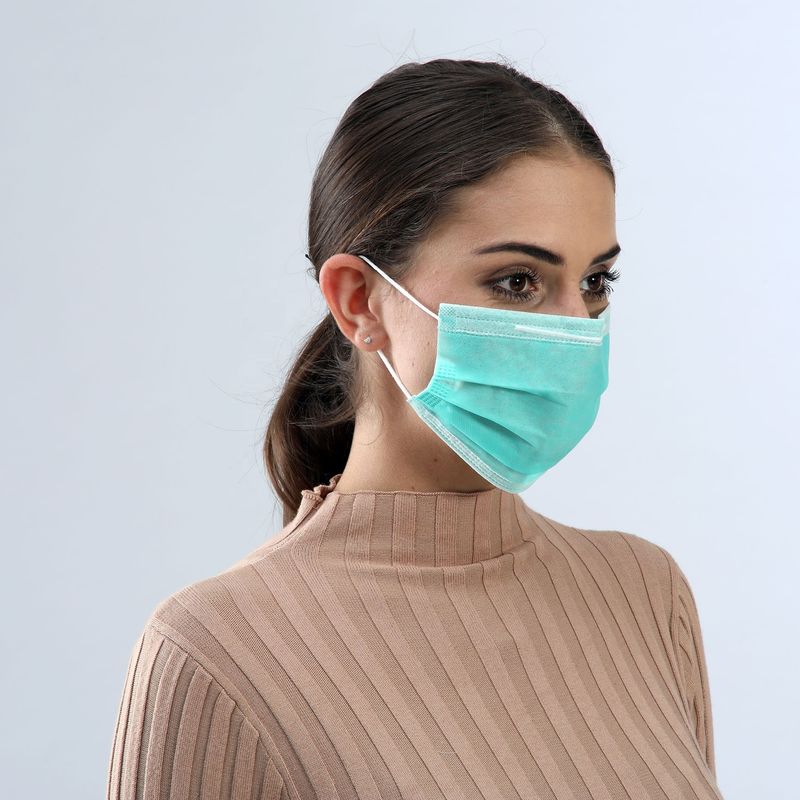 Green Color Disposable Medical Face Mask With Elastic Ear Loop Safe Breathable